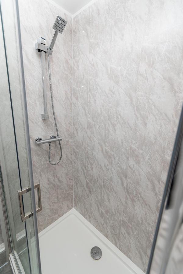 Greenbourne - 4 Bedrooms Sleeps 8 Free Parking Gateshead Exterior foto
